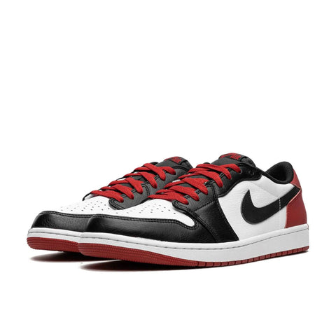 Jordan 1 Retro Low OG Black Toe